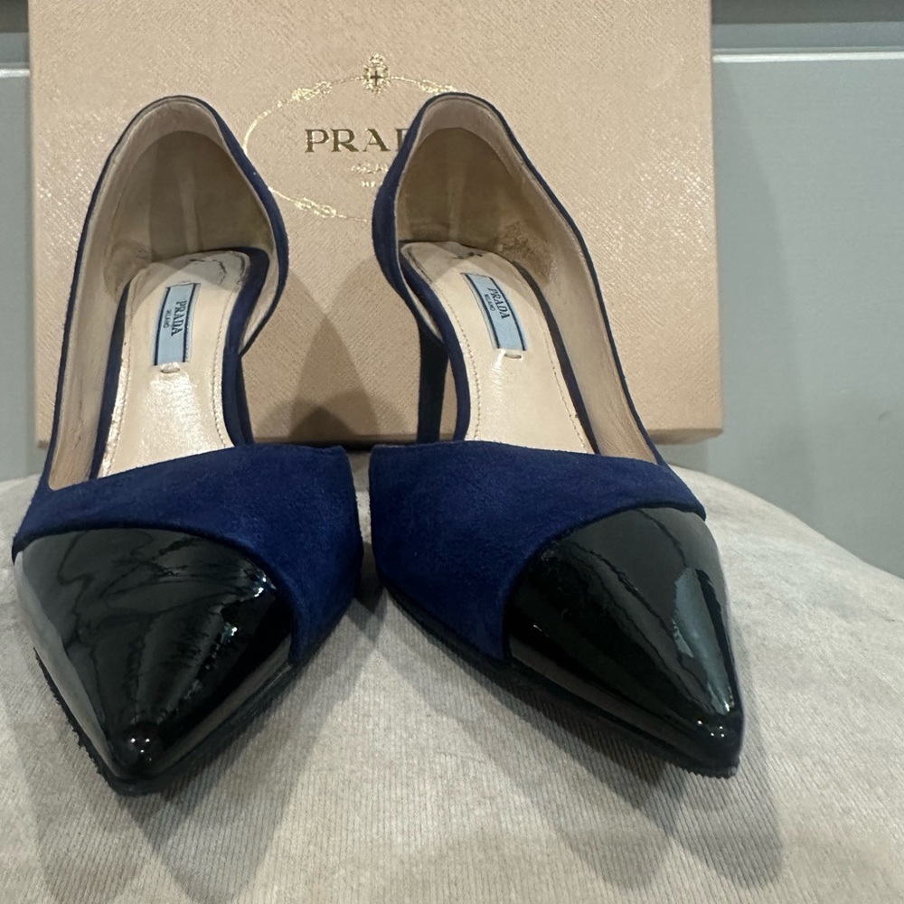 Prada Navy Suede and Black Patent Pointed-Toe Pump - Picture 5 of 14